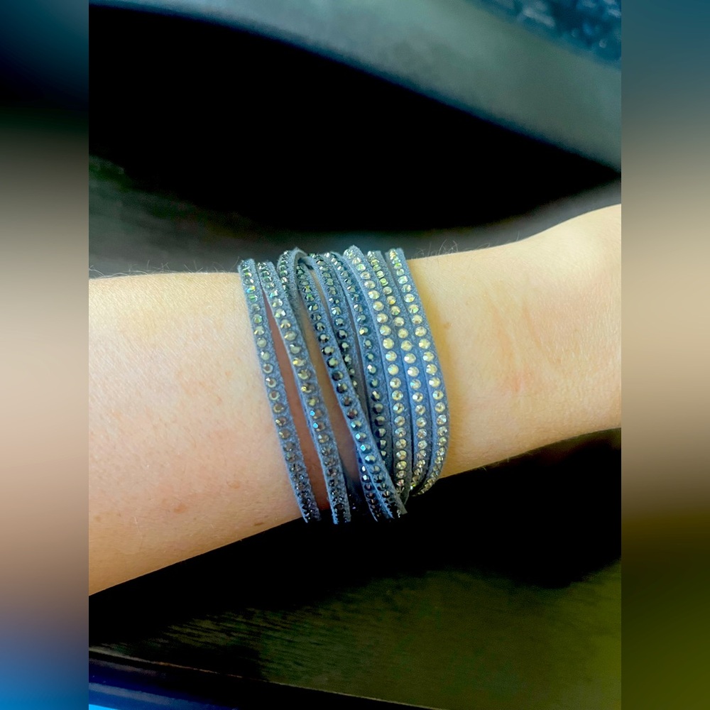 Swarovski Touchstone Crystal wrap-Star bracelet dark grey